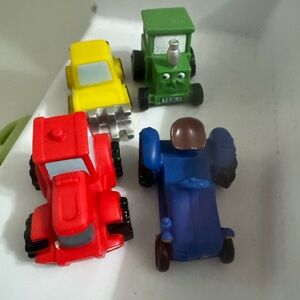 Rare tractor Ted bath Squirters - like new